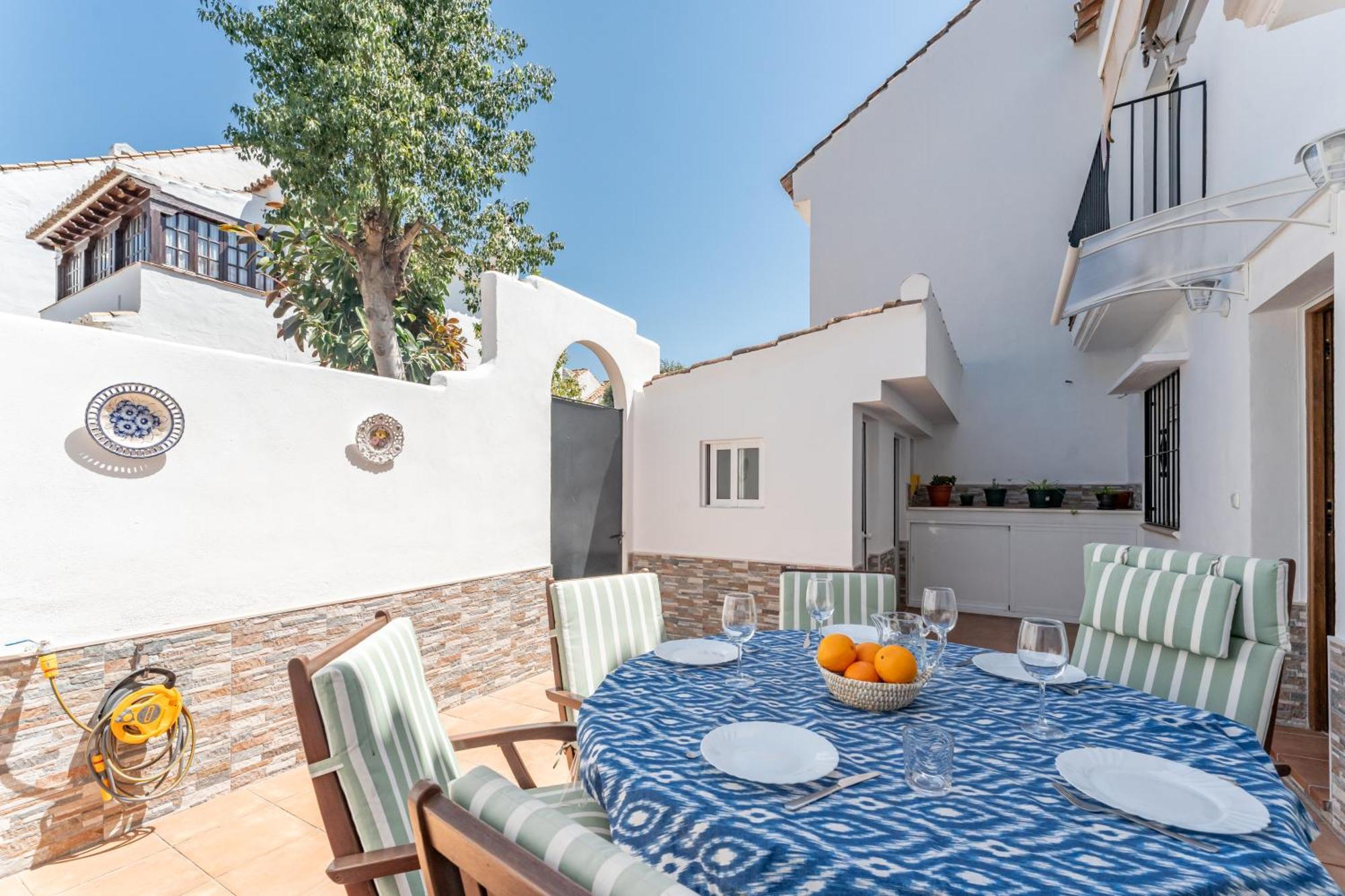 Townhouse Cancelas By Kura Homes
